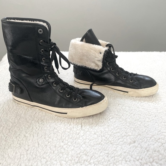 Arizona Jean co. Black faux leather high top with faux fur inside. Size 7.5 - Picture 1 of 10